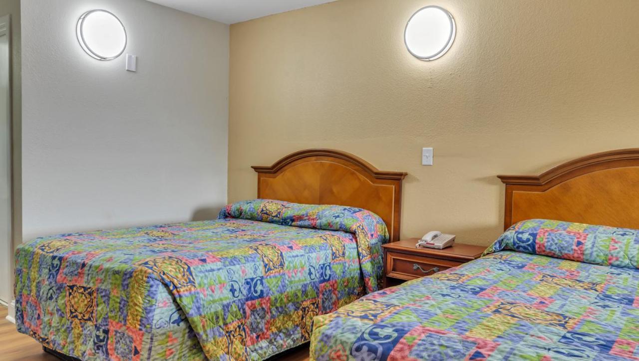 Studios And Suites 4 Less Emporia Ngoại thất bức ảnh