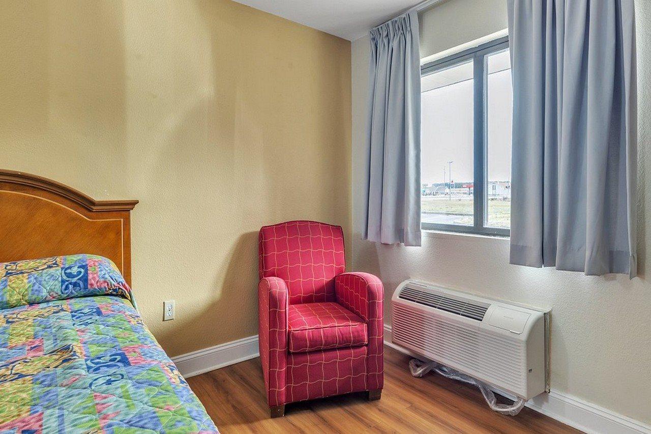 Studios And Suites 4 Less Emporia Ngoại thất bức ảnh